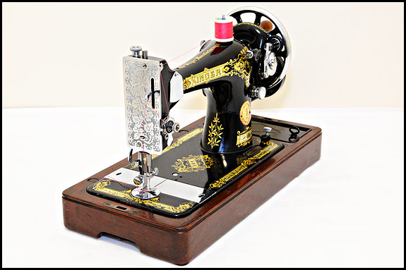 Singer 28K with 128-style high-level bobbin winder